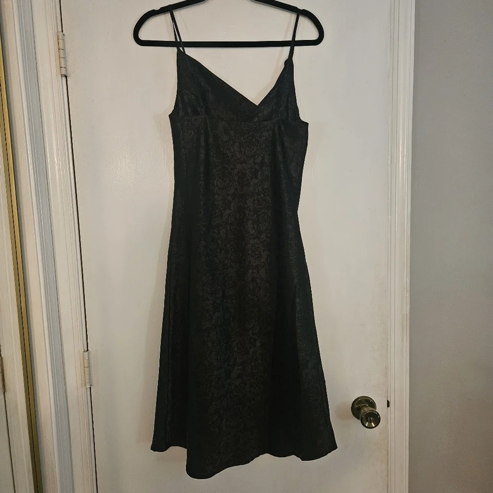 Kittenish Black Cowl Neck Midi Dress Medium - Picture 5 of 7